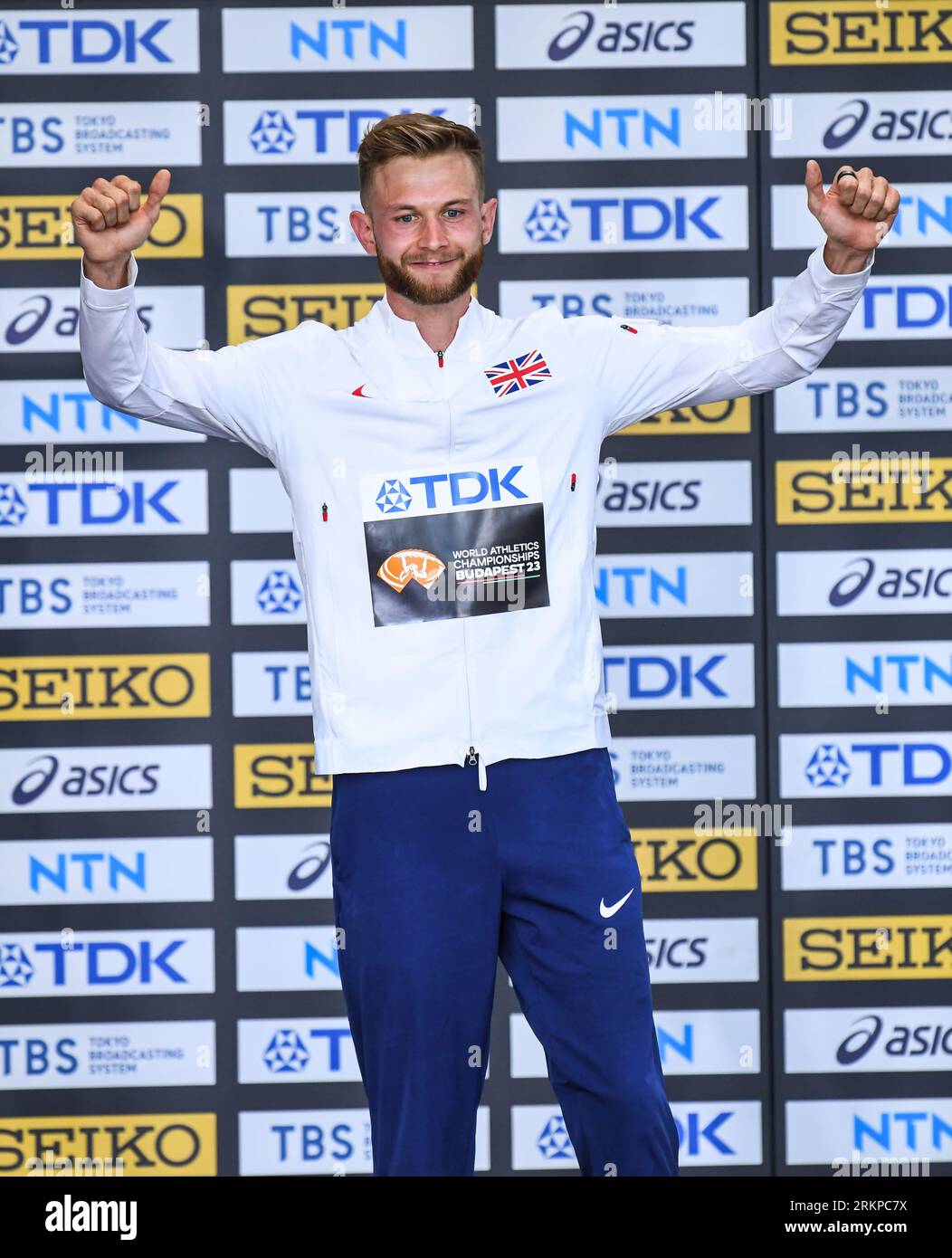 Josh Kerr of GB & NI gold medal presentation on day eight of the World