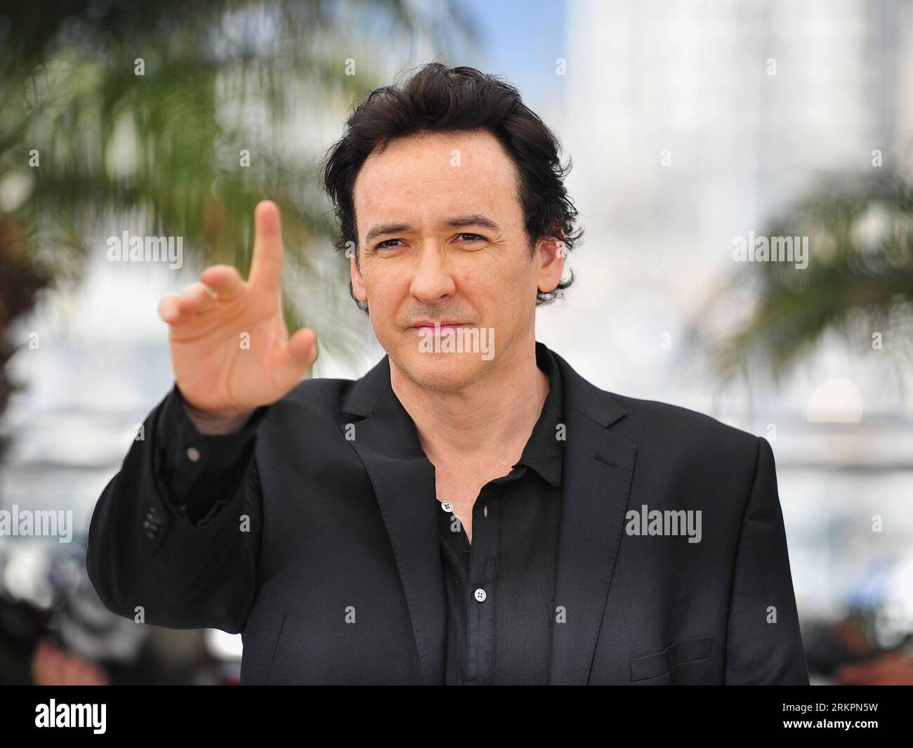 Bildnummer: 58030786  Datum: 24.05.2012  Copyright: imago/Xinhua (120524) -- CANNES, May 24, 2012 (Xinhua) -- Actor John Cusack poses during a photocall for the film The Paperboy directed by Lee Daniels, at the 65th Cannes Film Festival, in Cannes, southern France, May 24, 2012. (Xinhua/Ye Pingfan)(srb) FRANCE-CANNES-FILM FESTIVAL-PHOTOCALL-THE PAPERBOY PUBLICATIONxNOTxINxCHN Kultur Entertainment People Film 65. Internationale Filmfestspiele Cannes Porträt x0x xkg 2012 quer      58030786 Date 24 05 2012 Copyright Imago XINHUA  Cannes May 24 2012 XINHUA Actor John Cusack Poses during a photo ca Stock Photo