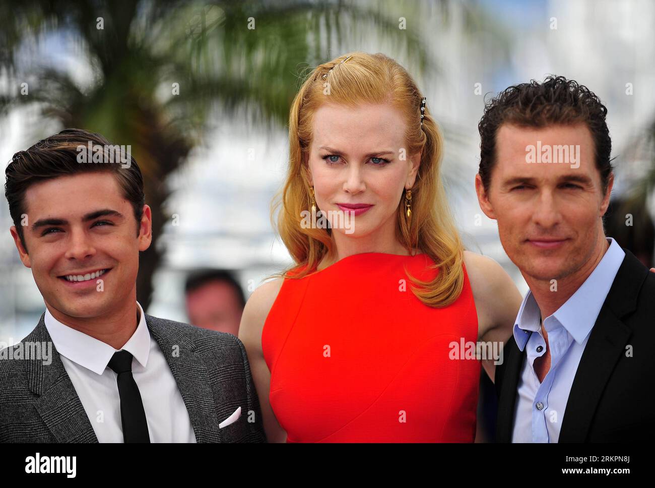 Bildnummer: 58030797  Datum: 24.05.2012  Copyright: imago/Xinhua (120524) -- CANNES, May 24, 2012 (Xinhua) --Cast members actor Zac Efron (L), actress Nicole Kidman (C), actor Matthew Mcconaughey pose for pictures during a photocall for the film The Paperboy by Lee Daniels at the 65th Cannes Film Festival, in Cannes, southern France, May 24, 2012. (Xinhua/Ye Pingfan)(srb) FRANCE-CANNES-FILM FESTIVAL-PHOTOCALL-THE PAPERBOY PUBLICATIONxNOTxINxCHN Kultur Entertainment People Film 65. Internationale Filmfestspiele Cannes x0x xkg 2012 quer      58030797 Date 24 05 2012 Copyright Imago XINHUA  Canne Stock Photo