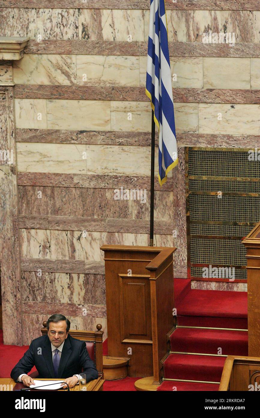 Bildnummer: 58203137  Datum: 06.07.2012  Copyright: imago/Xinhua (120706) -- ATHENS, July 6, 2012 (Xinhua) -- Greek Prime Minister Antonis Samaras attends a parliament session in Athens, Greece, on July 6, 2012. Greece s new three-party coalition government is ready to carry out long-delayed structural reforms, Samaras said Friday, as he acknowledged that the deficit reduction program has gone off target. (Xinhua/Marios Lolos) GREECE-GOVERNMENT-NEW PM PUBLICATIONxNOTxINxCHN People Politik premiumd xbs x0x 2012 hoch      58203137 Date 06 07 2012 Copyright Imago XINHUA  Athens July 6 2012 XINHUA Stock Photo