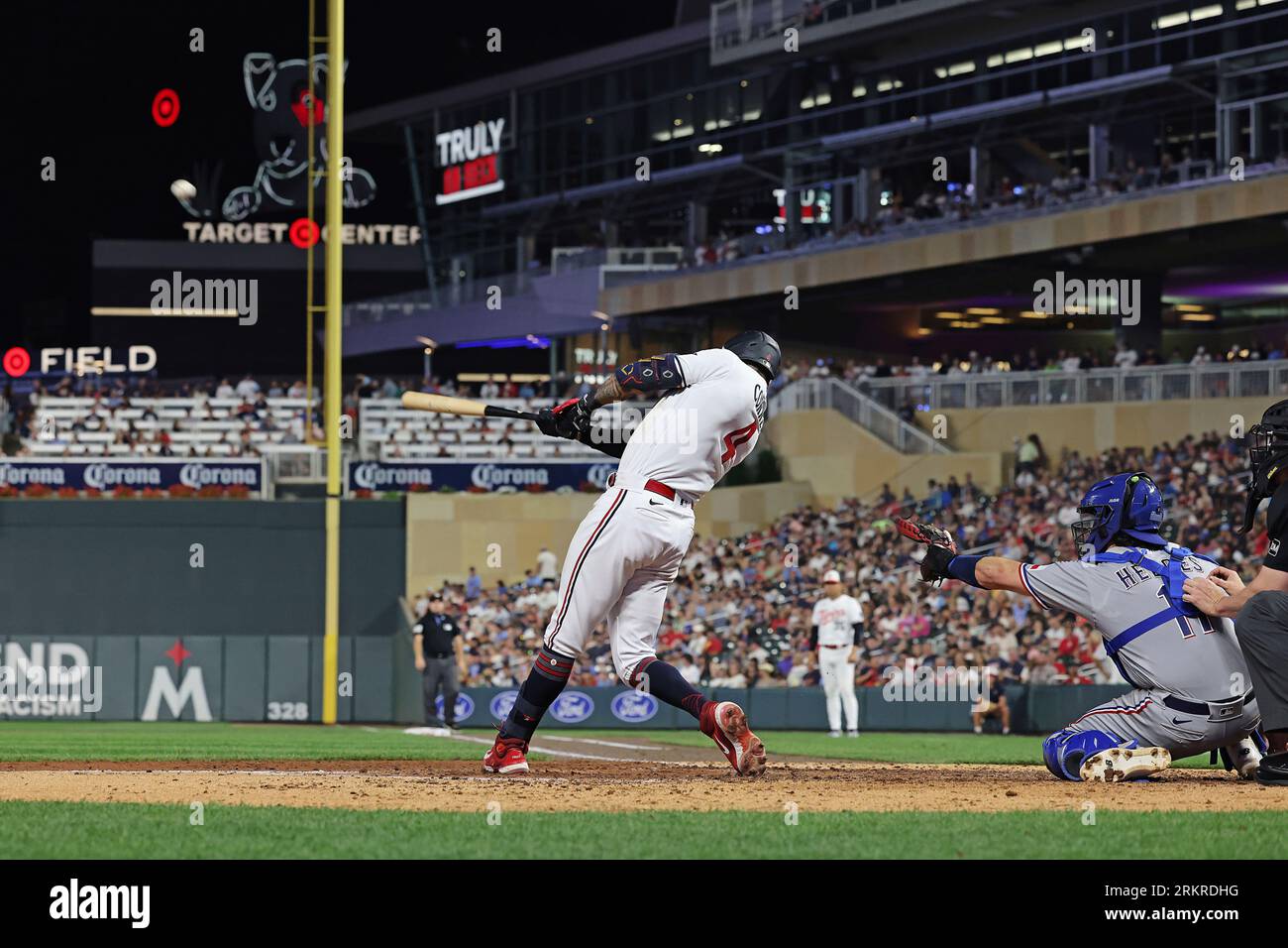 You Won'T Believe What Happened: Correa'S Return, Bregman'S Tribute, And The Home Run Heard Around The World! - 8qd2nkl