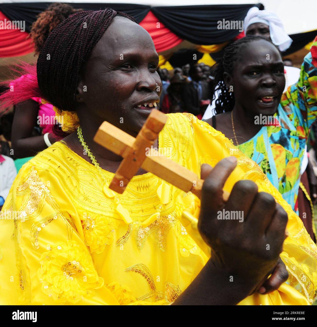 South sudanese women hi-res stock photography and images - Alamy