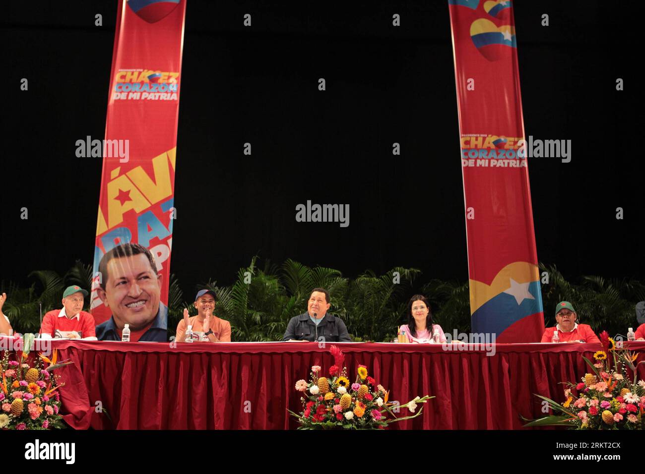 Hugo chavez c hi-res stock photography and images - Page 2 - Alamy