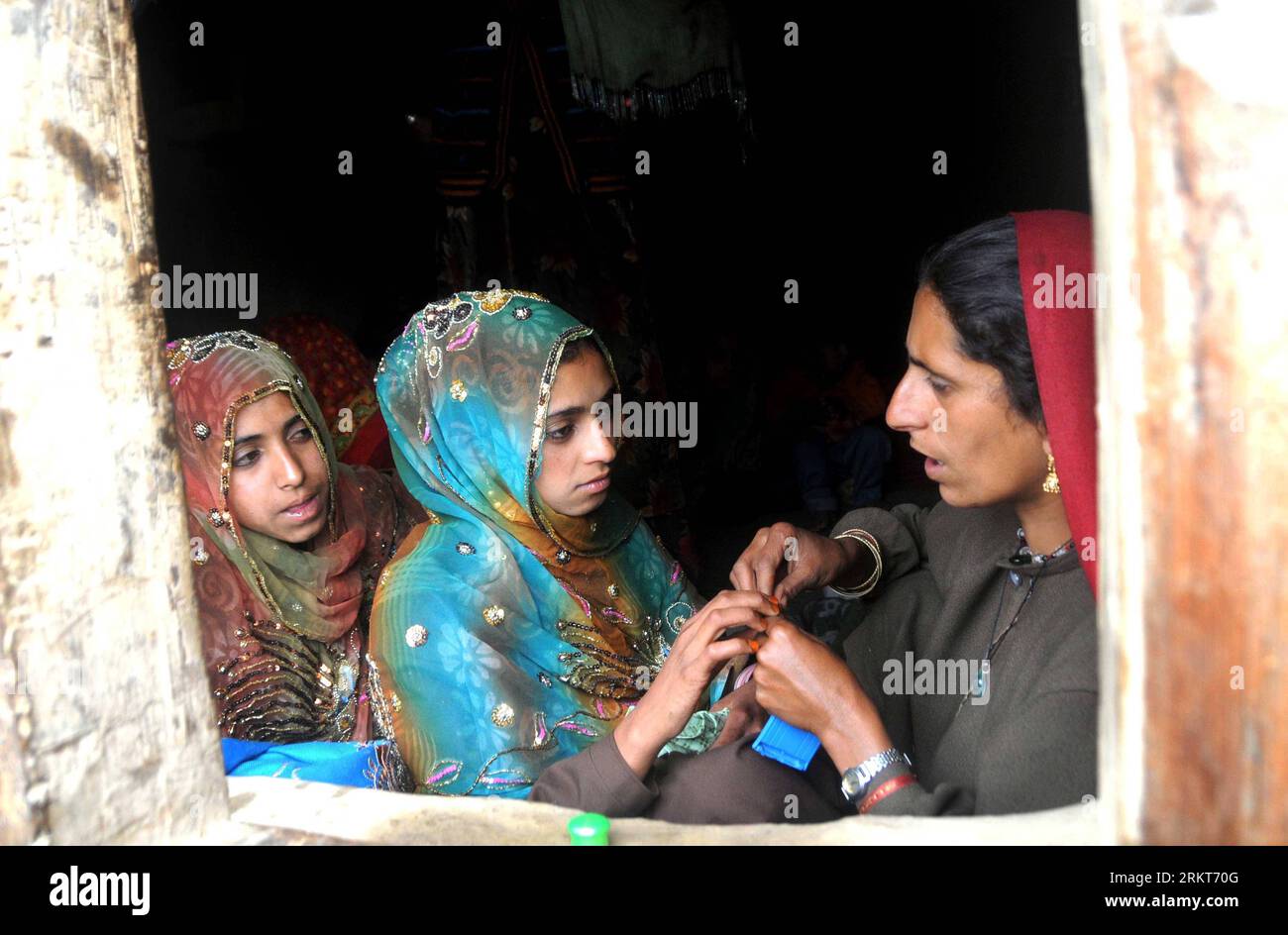 South indian village mother hi-res stock photography and images - Alamy