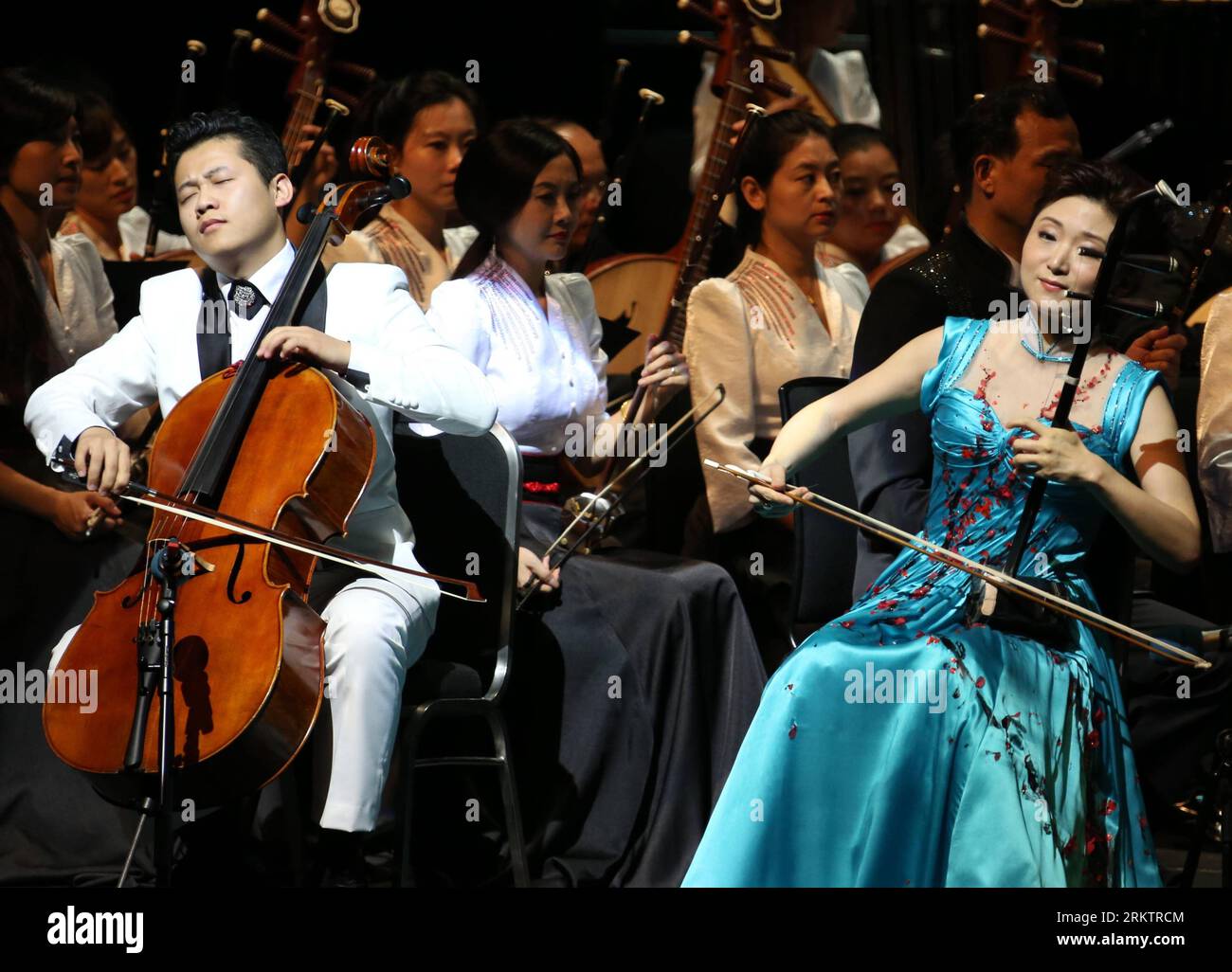 Yu hongmei hi-res stock photography and images - Alamy