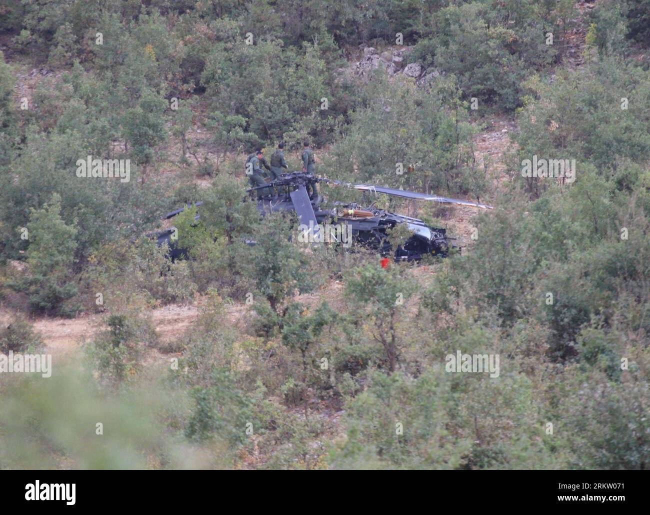 Unfall crash hi-res stock photography and images - Page 11 - Alamy