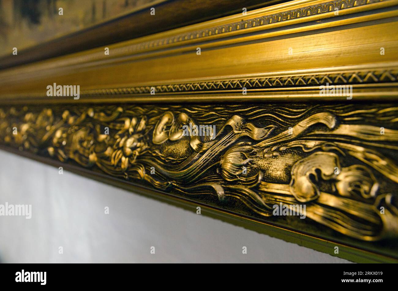 Vintage 3d frame golden hi-res stock photography and images - Alamy