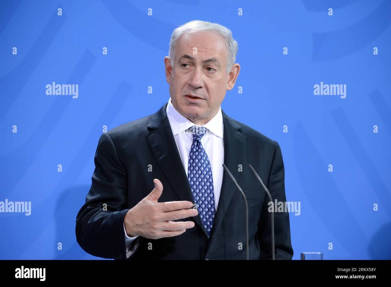 Bildnummer: 58891166  Datum: 06.12.2012  Copyright: imago/Xinhua (121206) -- BERLIN, Dec. 6, 2012 (Xinhua) -- Israeli Prime Minister Benjamin Netanyahu attends a joint press conference with German Chancellor Angela Merkel (not in the picture) after their meeting in Berlin, Germany, Dec. 6, 2012. Germany and Israel said on Thursday that their special and strategic relations could hardly be affected by their differences over the new Jewish settlement plans. (Xinhua/Goncalo Silva) GERMANY-ISRAEL-DIPLOMACY-JEWISH SETTLEMENT-PLANS PUBLICATIONxNOTxINxCHN People Politik PK Pressetermin Porträt Regier Stock Photo