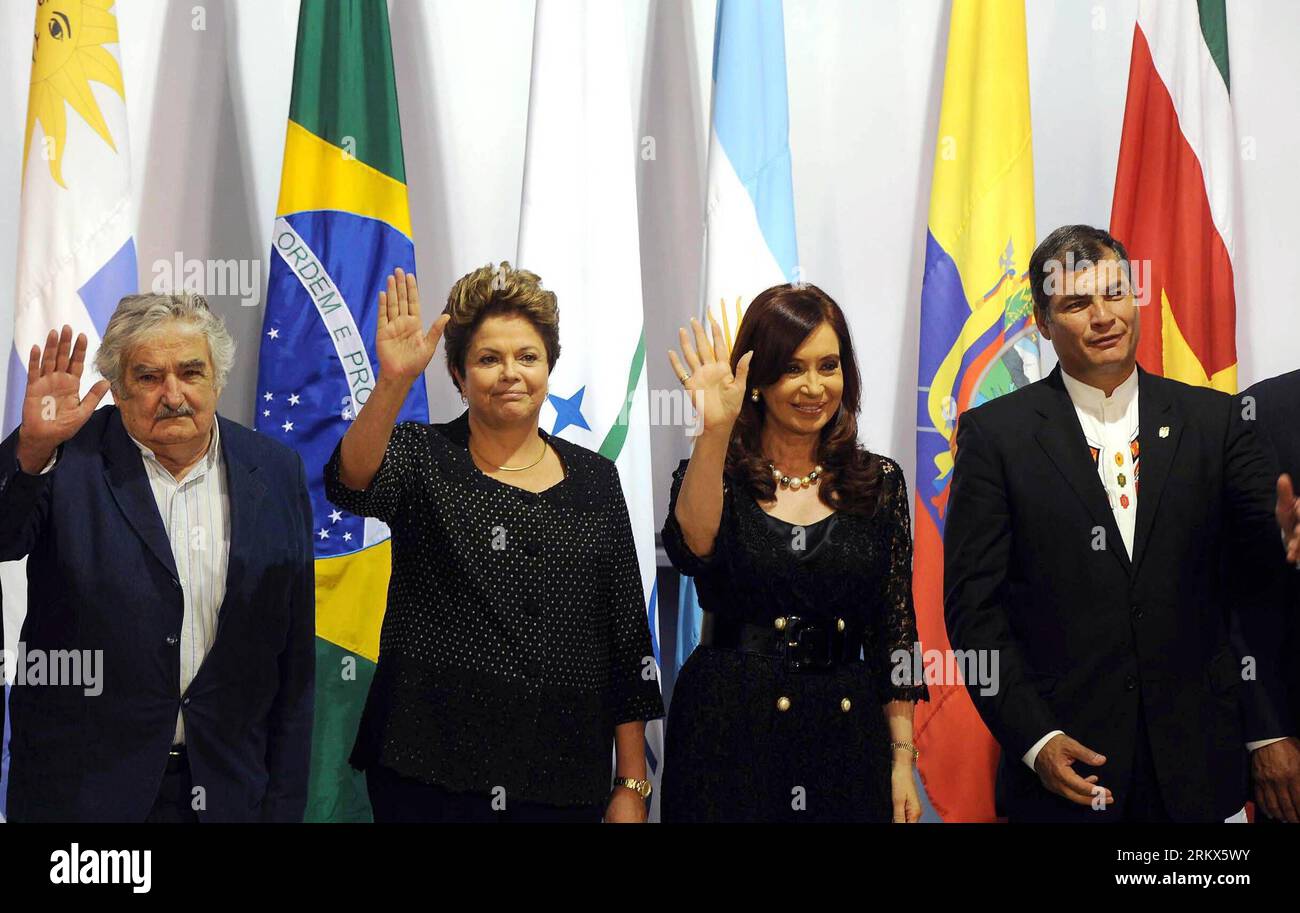 L r uruguayan president hi-res stock photography and images