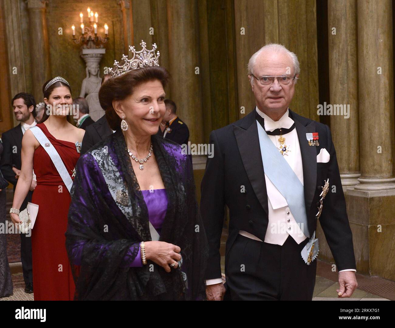 Swedish King Carl XVI Gustaf R and Queen Silvia arrive for the royal banquet held for Nobel laureates at royal palace in Stockholm, capital of Sweden, on Dec. 11, 2012. Xinhua/Wu Wei SWEDEN-STOCKHOLM-ROYAL BANQUET-NOBEL PUBLICATIONxNOTxINxCHN Stock Photo