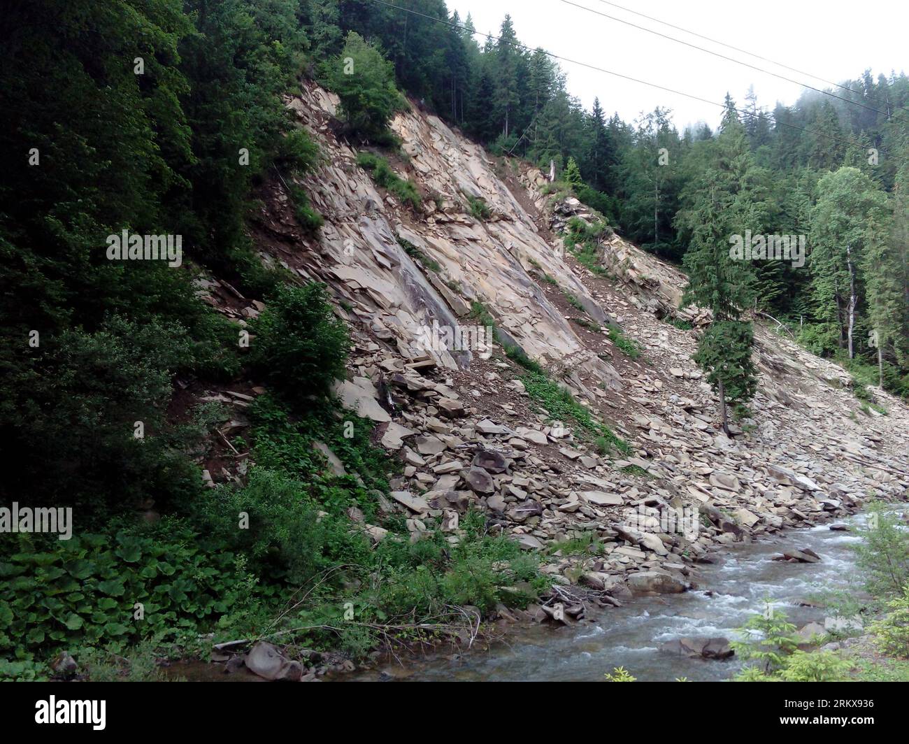 Mountain stream among rocky stones hi-res stock photography and images ...