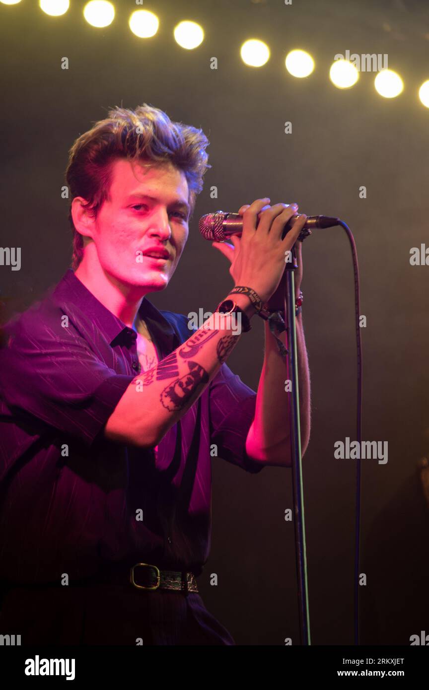 Brigittecallsmebaby hires stock photography and images Alamy