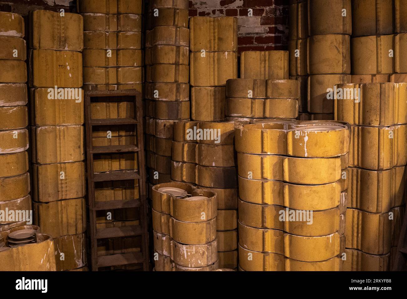 Life size dioramas ware potteries hires stock photography and images