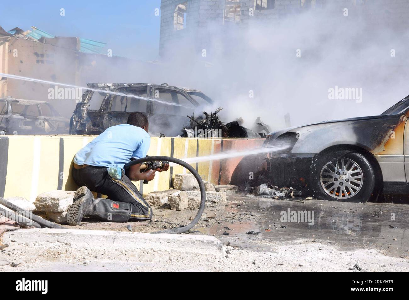 Injured fire fighter hi-res stock photography and images - Alamy