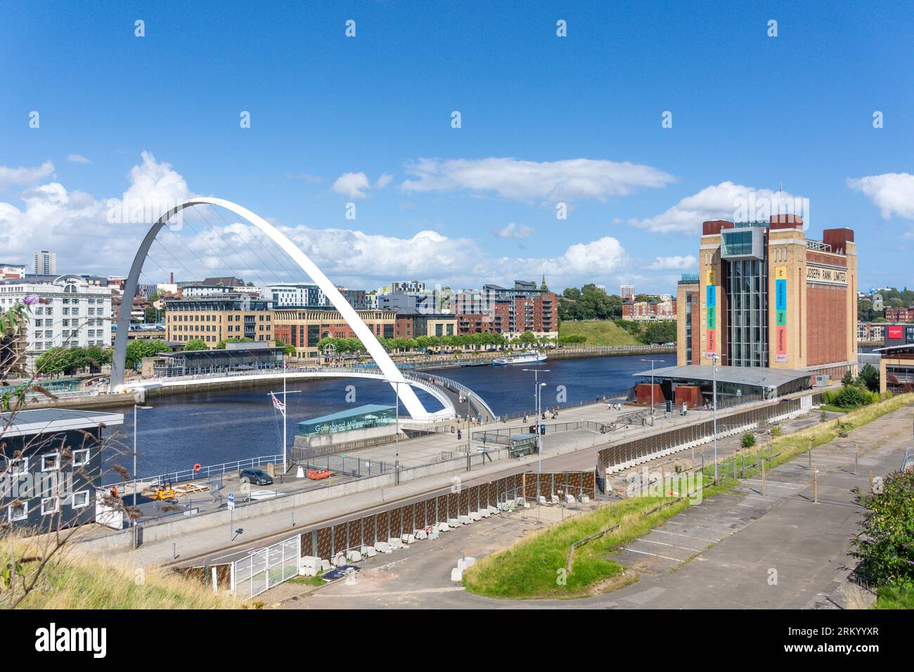 Gateshead Millennium Bridge and Baltic Centre for Contemporary Art, South Shore Road, Gateshead, Tyne and Wear, England, United Kingdom Stock Photo