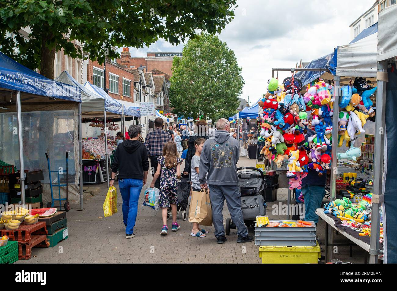 StainesuponThames, Surrey, UK. 26th August, 2023. A busy Market Day