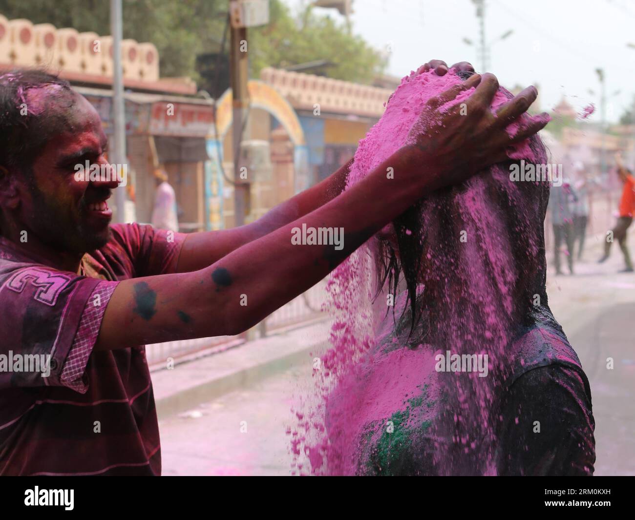 holi color frühlingsfest