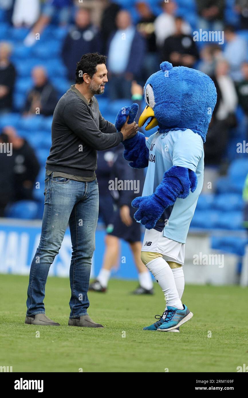 Cardiff City FC Official Mascot Package (2021/22) on Vimeo