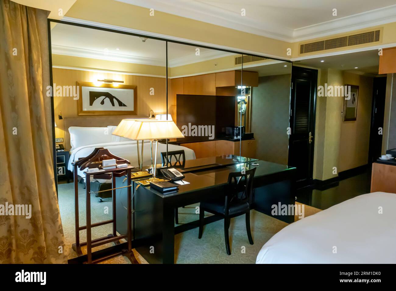 Deluxe guest room in Ritz-Carlton hotel Bahrain Stock Photo