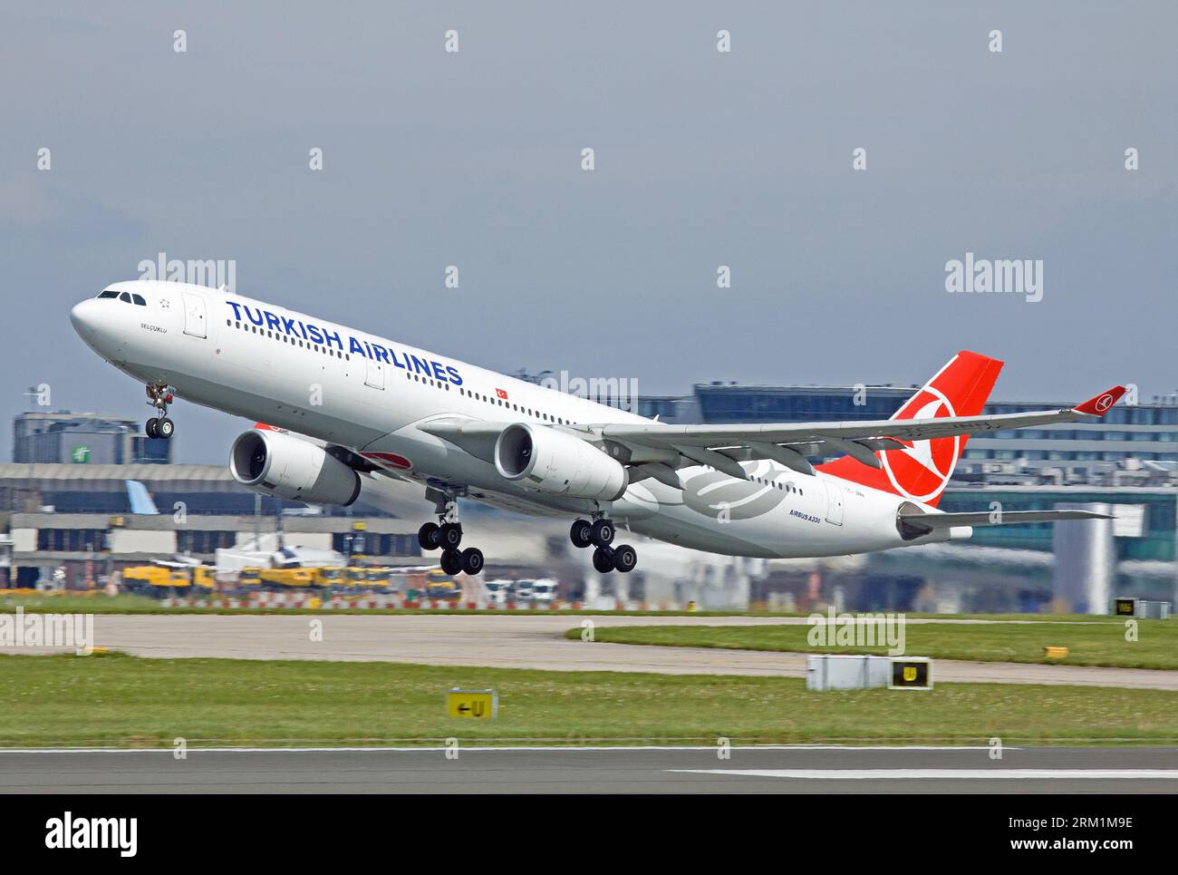 TC-JNN, Turkish Airlines, Airbus A330-343 Stock Photo
