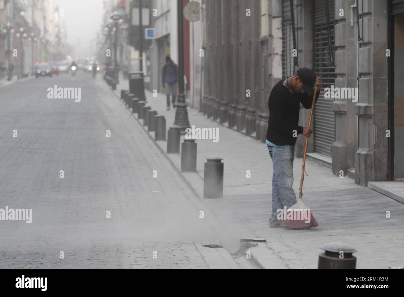 Spanish medical system hires stock photography and images Alamy
