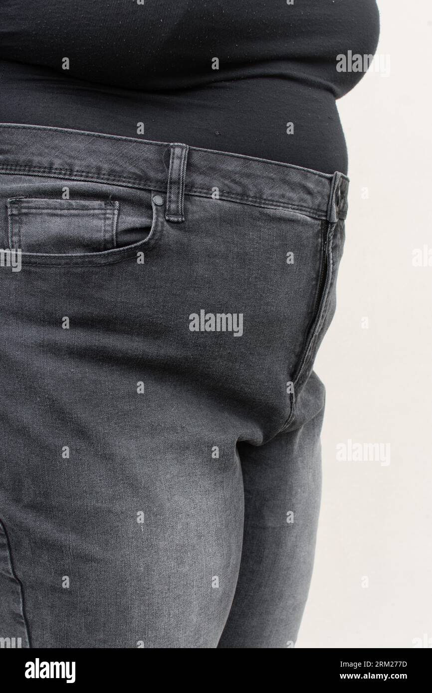 Jeans too tight fat hi-res stock photography and images - Page 2 - Alamy