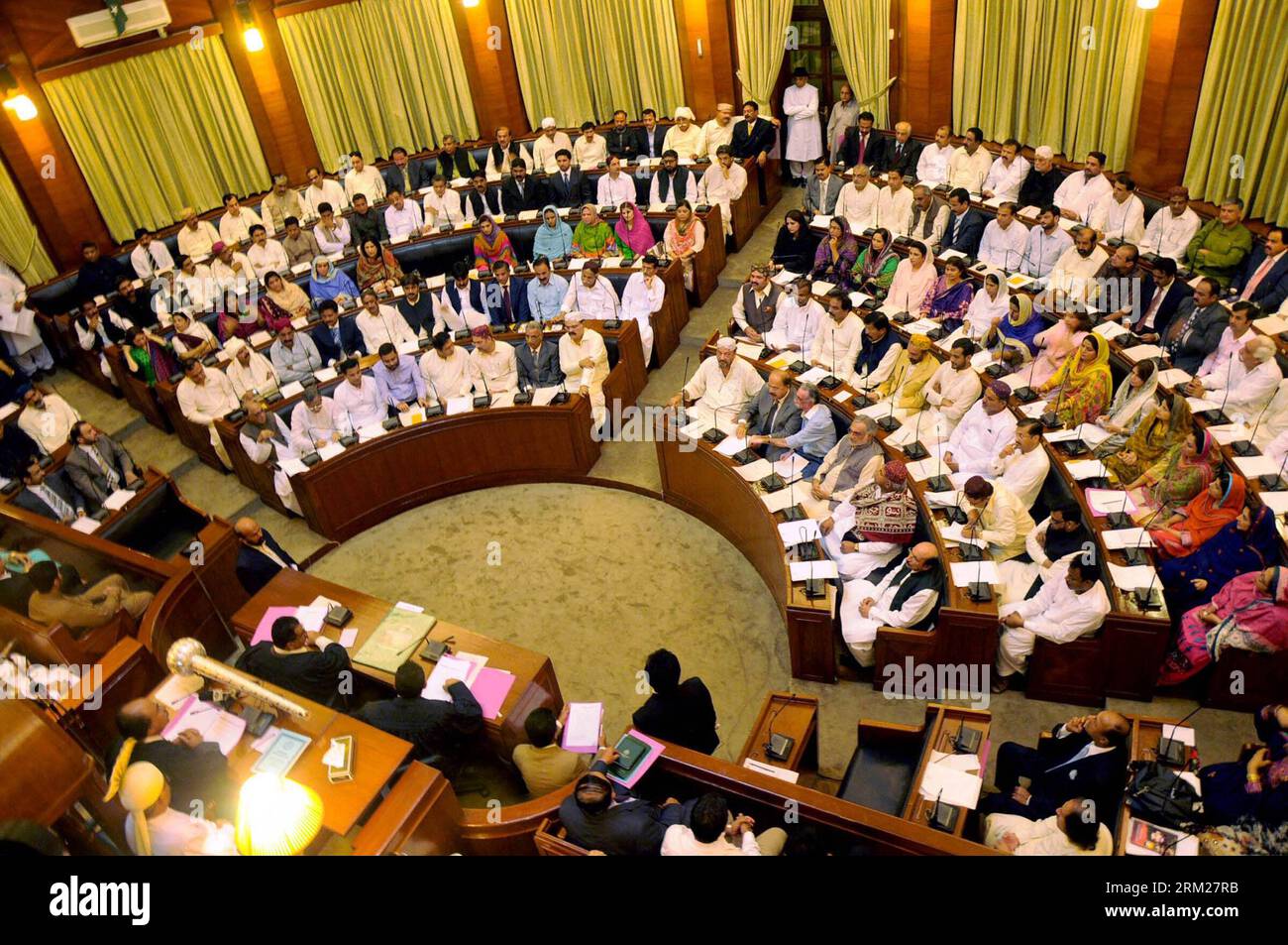 Provincial assembly session karachi hires stock photography and images