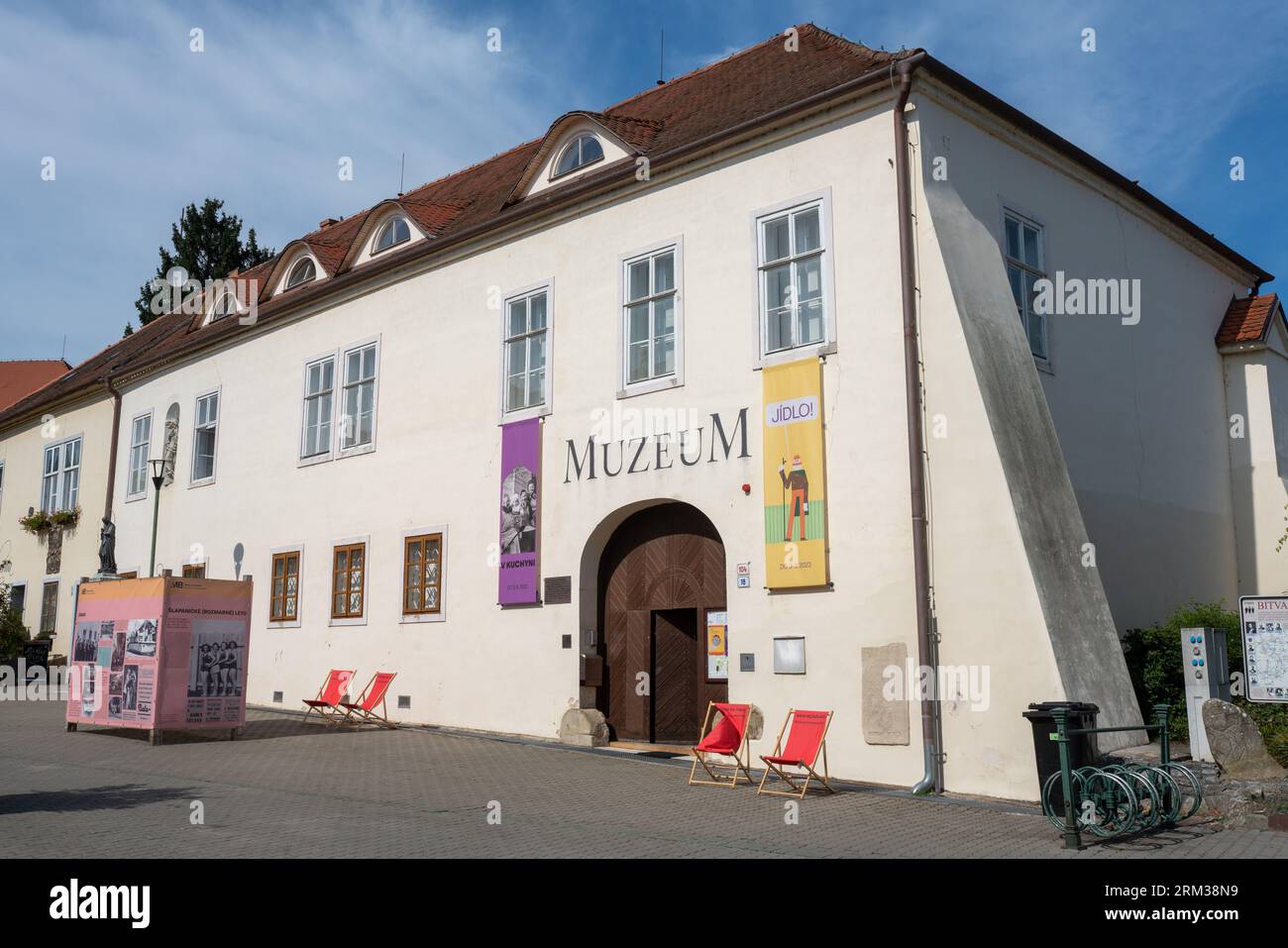 Scholastery house hires stock photography and images Alamy