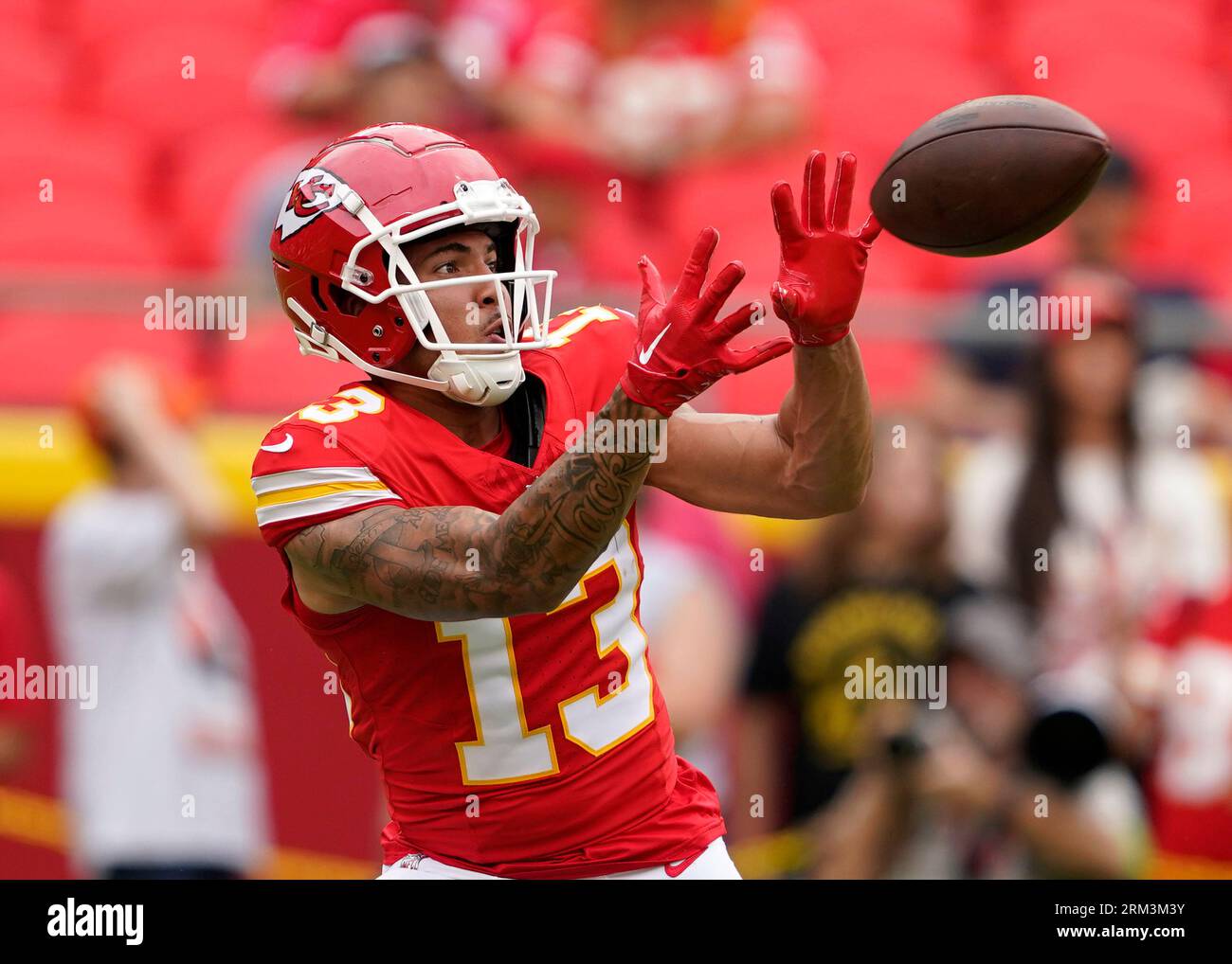 Kansas City Chiefs wide receiver Ty Fryfogle catches a pass during the NFL  football team's organized team activities Thursday, June 1, 2023, in Kansas  City, Mo. (AP Photo/Charlie Riedel Stock Photo - Alamy