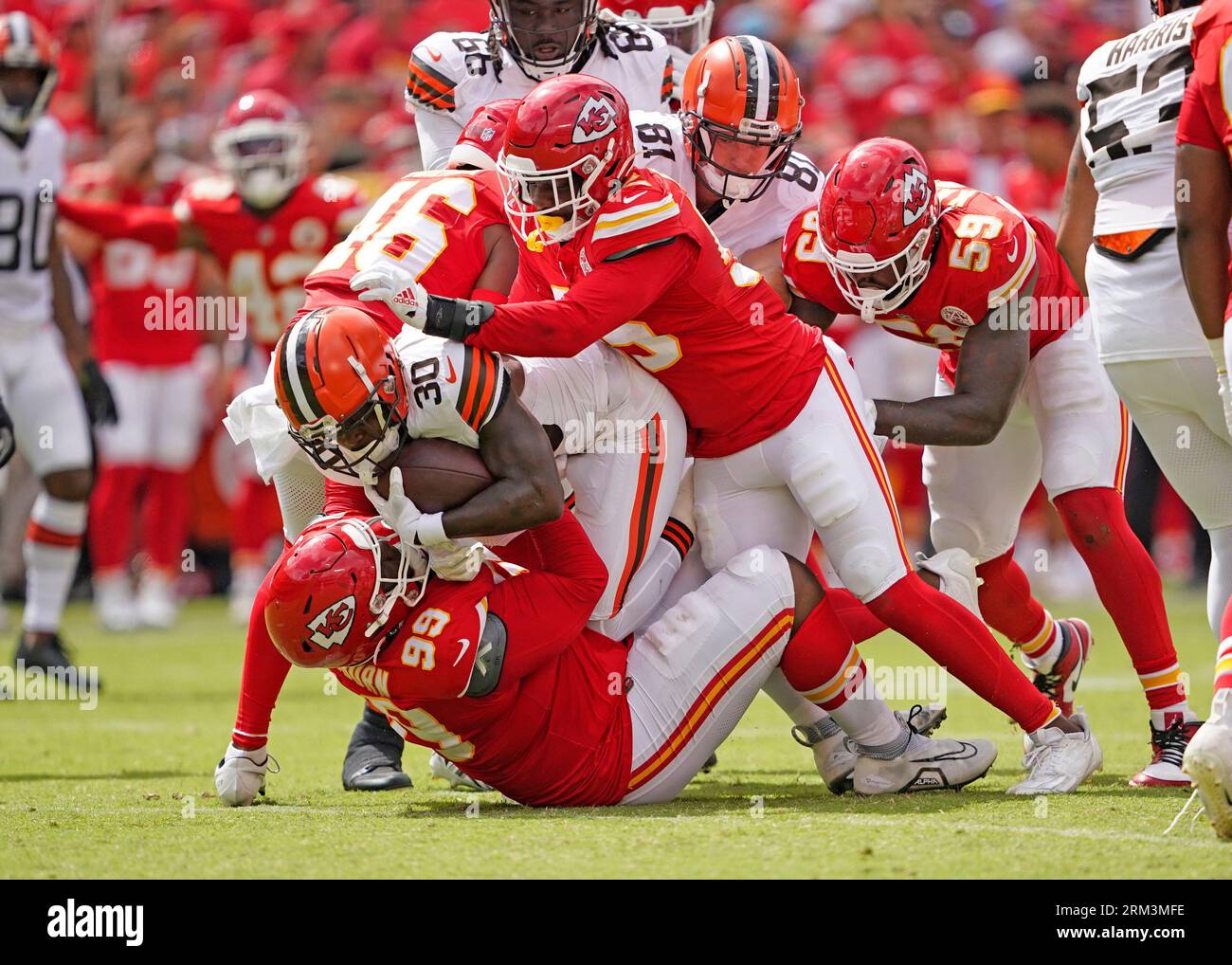 Indianapolis Colts quarterback Brett Hundley (5) before an NFL football game  against the San Francisco 49ers in Santa Clara, Calif., Sunday, Oct. 24,  2021. (AP Photo/Tony Avelar Stock Photo - Alamy