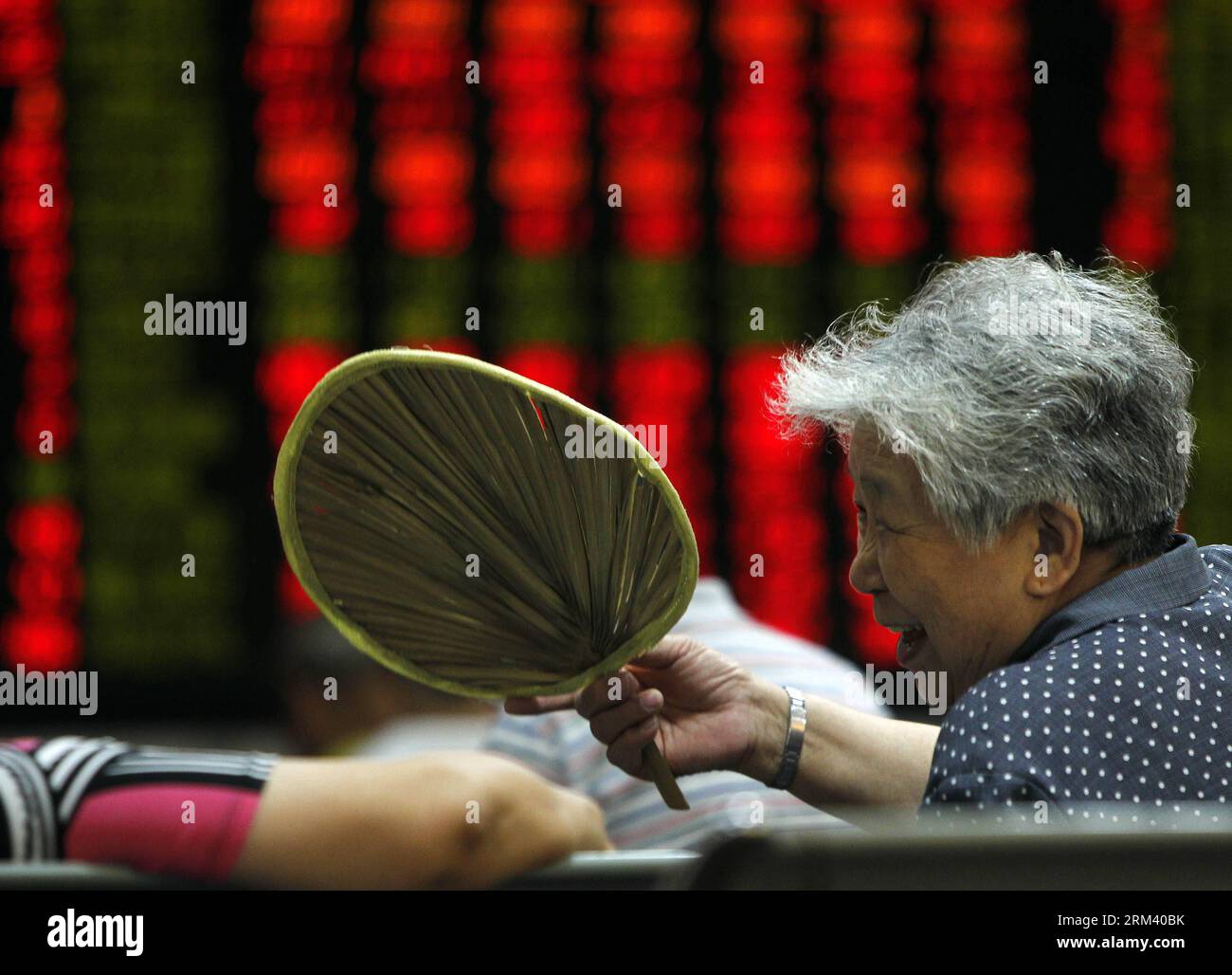 ストック NICOLE SPORTS】ダンボールニットトラックジャケット | ニコルクラブ