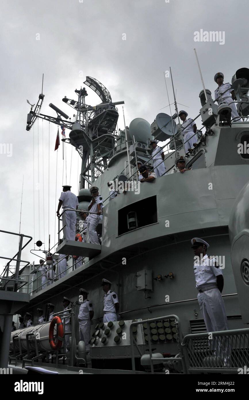 Chinese navy port visit hi-res stock photography and images - Page