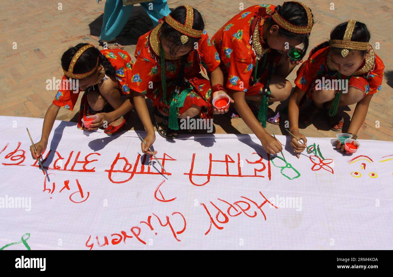 1st Anniversary Celebration Set -博衣こより Children in nepal hi-res stock photography and images - Alamy