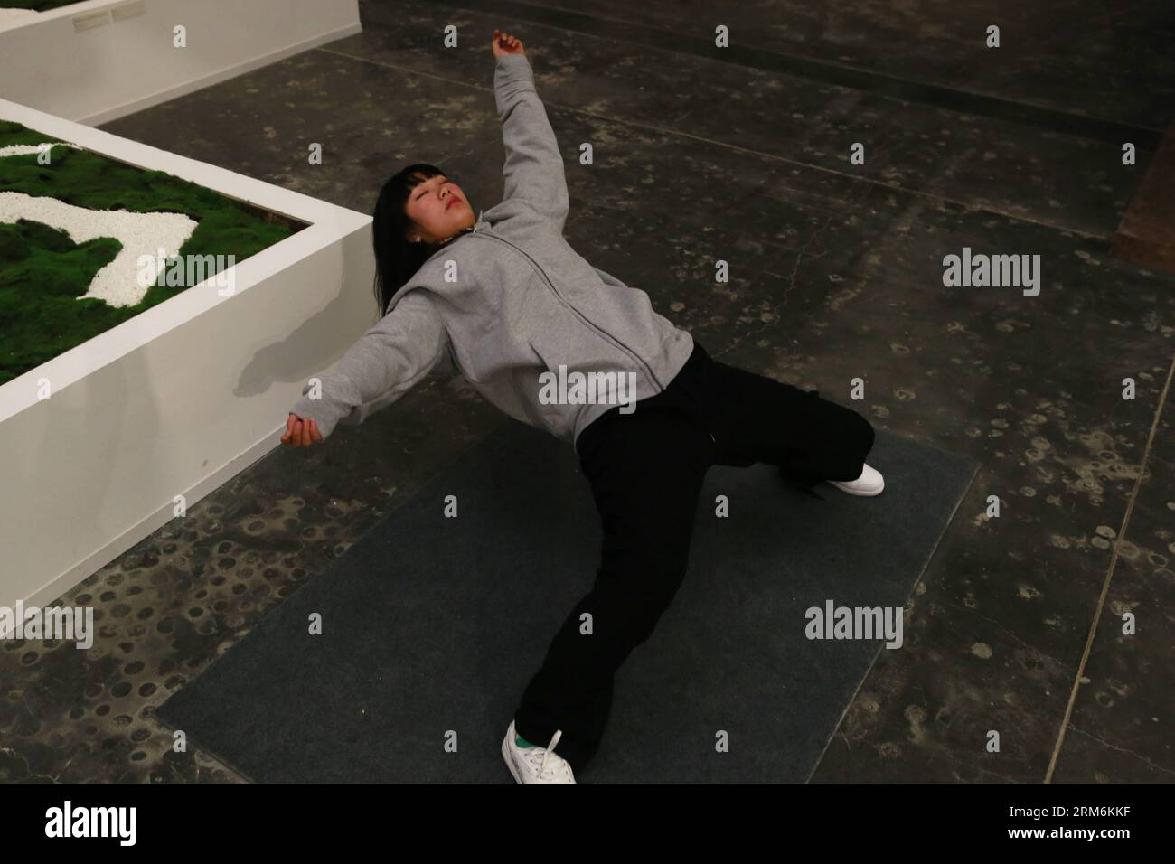 Extensive body art hi-res stock photography and images - Alamy