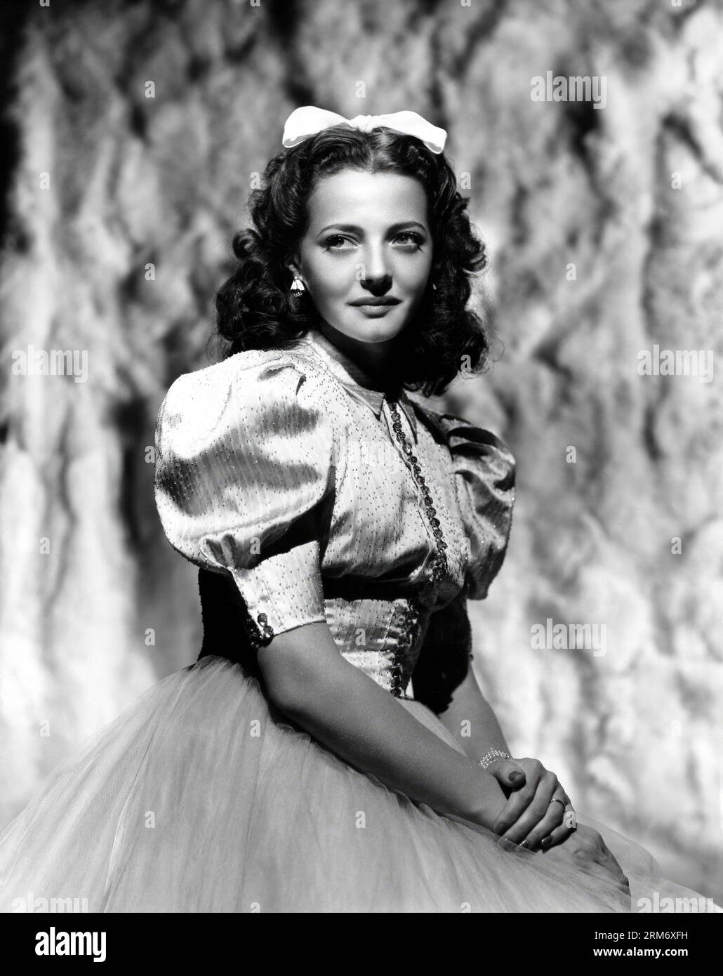 Sylvia sidney (portrait) hi-res stock photography and images - Alamy