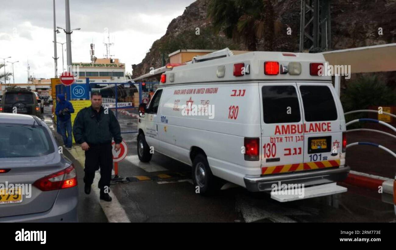 (140216) -- TABA BORDER CROSSING, Feb. 16, 2014 (Xinhua) -- An ...