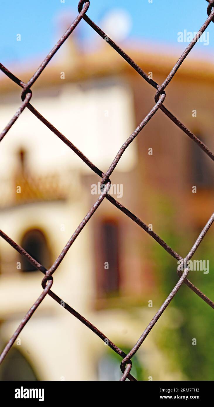 Wire fence detail for backgrounds and textures Stock Photo - Alamy