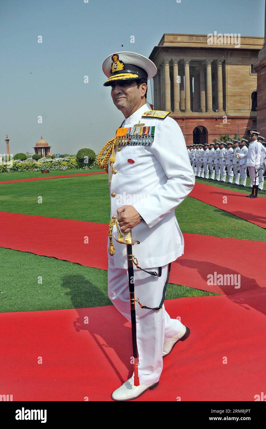 10 Uniforms Of The Indian Navy That You Need To Earn