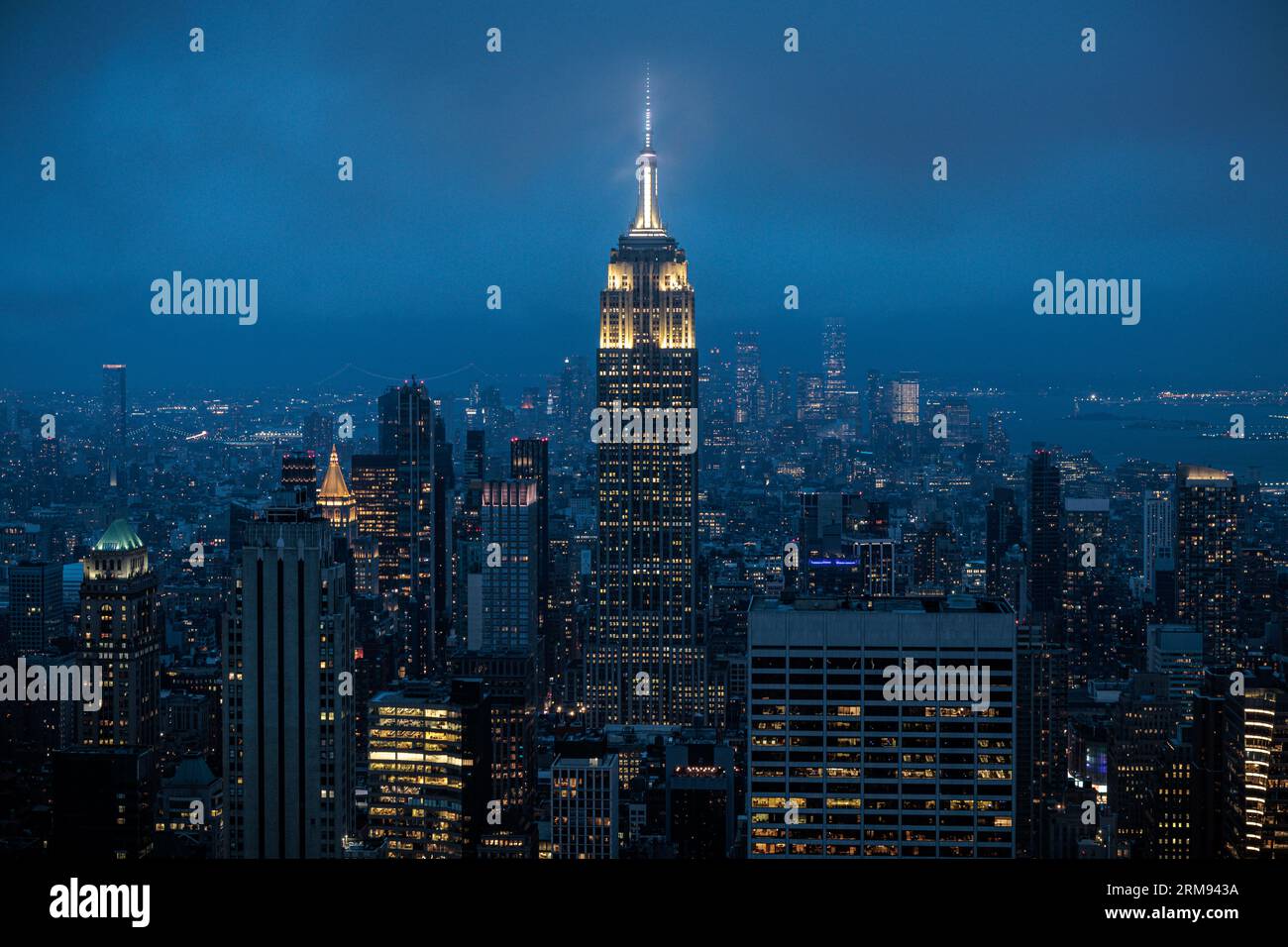 American city at night aerial hi-res stock photography and images - Alamy