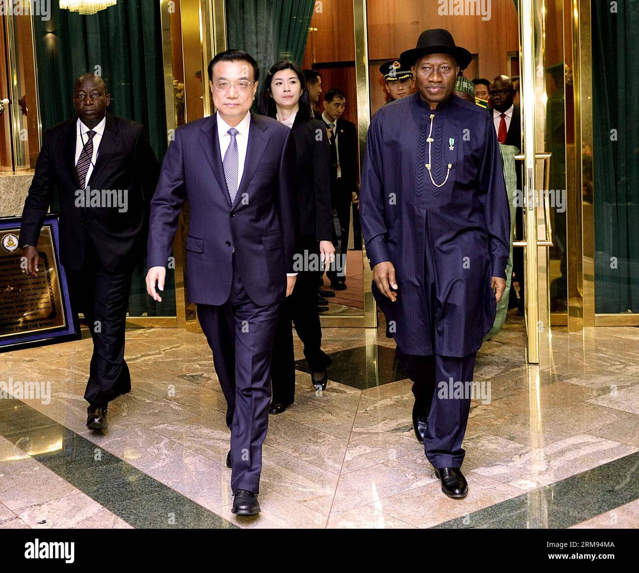 (140507) -- ABUJA, May 7, 2014 (Xinhua) -- Chinese Premier Li Keqiang (L, front) holds talks with Nigerian President Goodluck Jonathan (R, front) in Abuja, Nigeria, May 7, 2014. (Xinhua/Li Tao) (mp) NIGERIA-CHINA-LI KEQIANG-GOODLUCK JONATHAN-TALKS (CN) PUBLICATIONxNOTxINxCHN   Abuja May 7 2014 XINHUA Chinese Premier left Keqiang l Front holds Talks With Nigerian President Goodluck Jonathan r Front in Abuja Nigeria May 7 2014 XINHUA left Tao MP Nigeria China left Keqiang Goodluck Jonathan Talks CN PUBLICATIONxNOTxINxCHN Stock Photo