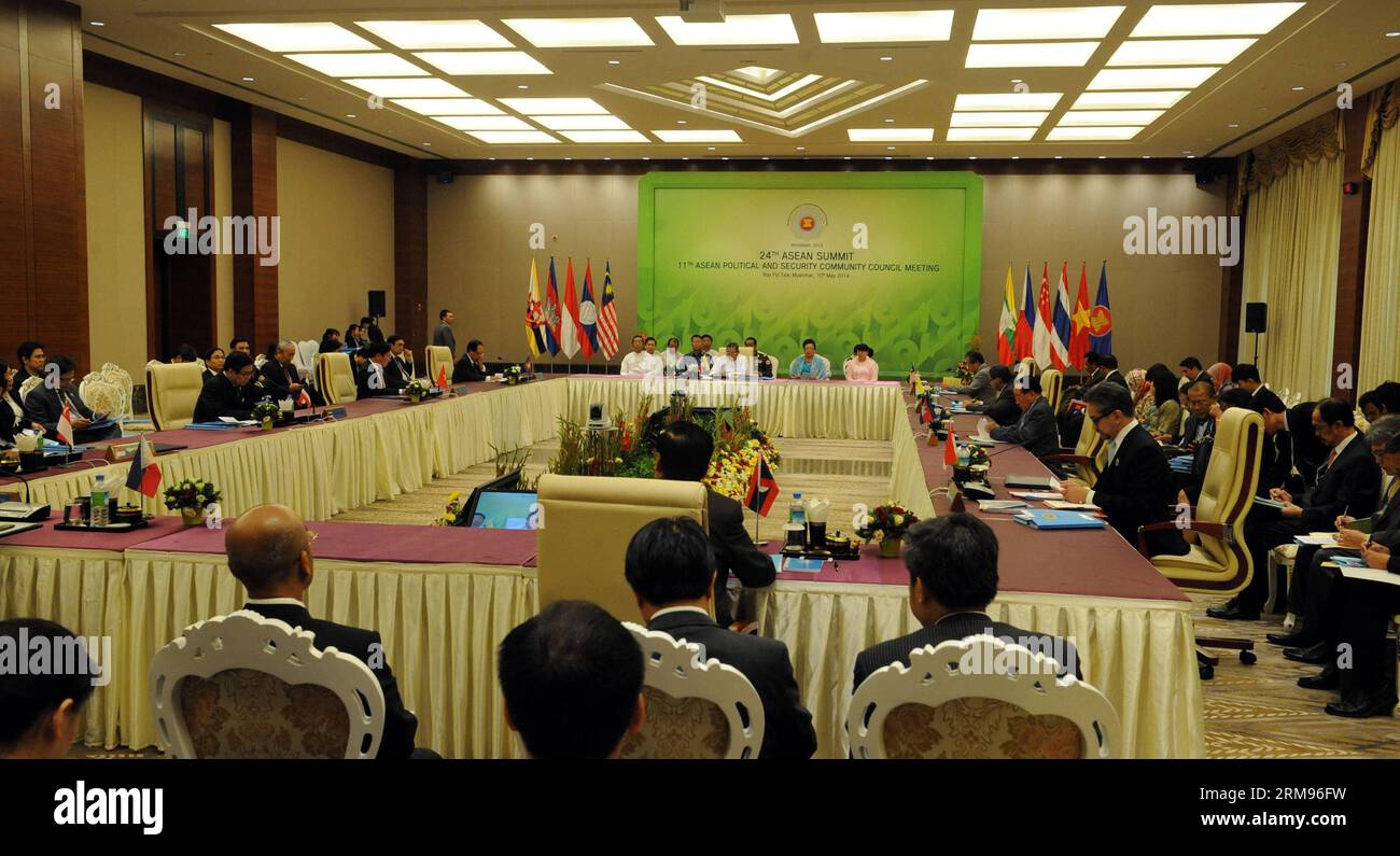 Representatives attend the 11th ASEAN Political and Security Community Council Meeting during the 24th ASEAN Summit in Nay Pyi Taw, Myanmar, May 10, 2014. (Xinhua/Wong Pun Keung)(zhf) MYANMAR-NAY PYI TAW-ASEAN-MEETING PUBLICATIONxNOTxINxCHN   Representatives attend The 11th Asean Political and Security Community Council Meeting during The 24th Asean Summit in Nay Pyi Taw Myanmar May 10 2014 XINHUA Wong Pun Keung  Myanmar Nay Pyi Taw Asean Meeting PUBLICATIONxNOTxINxCHN Stock Photo