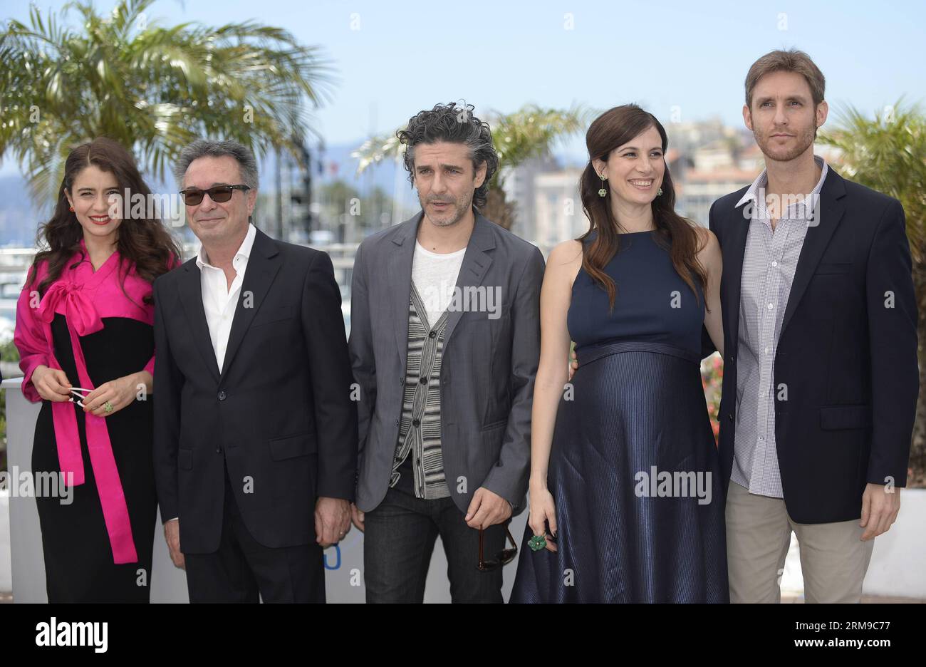 (140517) -- CANNES, May 17, 2014 (Xinhua) -- Argentine actress Erica Rivas, Actor Oscar Martinez, Argentine actor Leonardo Sbaraglia, Argentine actress Maria Marull and Argentine director Damian Szifron (from L to R) pose during the photocall for Relatos Salvajes (Wild Tales) during the 67th Cannes Film Festival in Cannes, France, May 17, 2014. The movie is presented in the Official Competition of the festival which runs from 14 to 25 May. (Xinhua/Ye Pingfan) FRANCE-CANNES-FILM FESTIVAL-WILD TALES-PHOTO CALL PUBLICATIONxNOTxINxCHN   Cannes May 17 2014 XINHUA Argentine actress Erica Rivas Actor Stock Photo