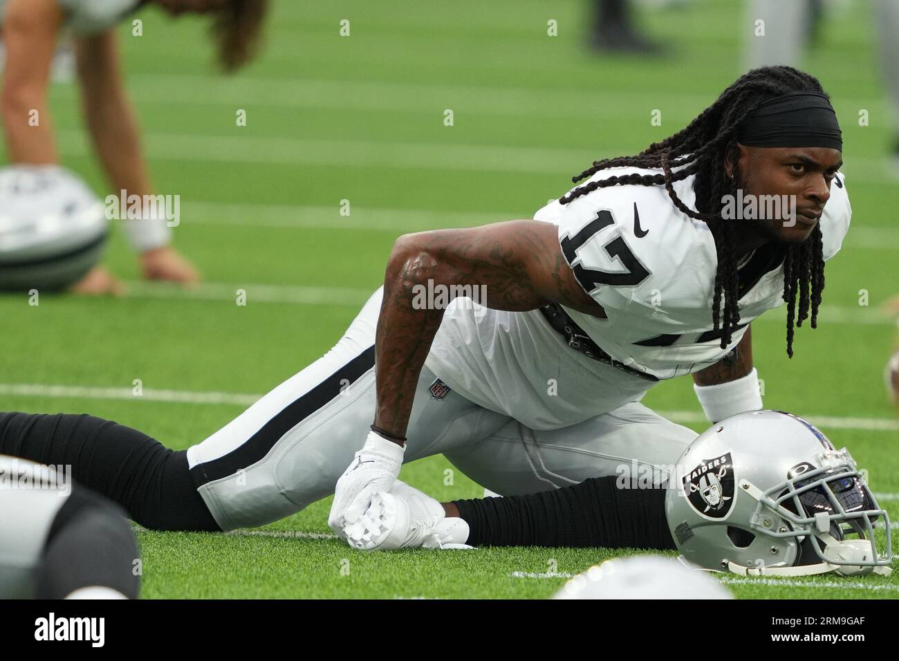 Inglewood, United States. 19th Aug, 2023. Las Vegas Raiders wide receiver Davante  Adams (17) stretches during warmups before a NFL preseason season game  between the Las Vegas Raiders and Los Angeles Rams