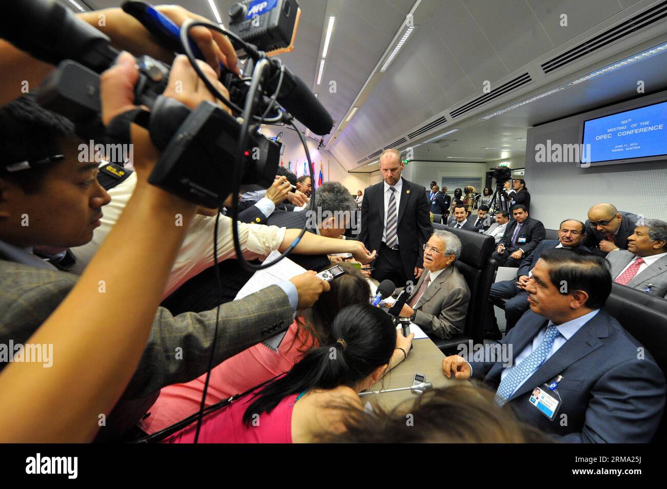 (140611) -- VIENNA, June 11, 2014 (Xinhua) -- Saudi Arabia s Minister of Petroleum and Mineral Resources Ali Bin Ibrahim al-Naimi (C) speaks to the media prior to the start of the 165th ministerial meeting of the OPEC conference (Organization of the Petroleum Exporting Countries), at the headquarters in Vienna, Austria, on June 11, 2014. (Xinhua/Qian Yi) (djj) AUSTRIA-VIENNA-OPEC-MINISTERIAL MEETING PUBLICATIONxNOTxINxCHN   Vienna June 11 2014 XINHUA Saudi Arabia S Ministers of Petroleum and Mineral Resources Ali am Ibrahim Al Naimi C Speaks to The Media Prior to The Start of The  Ministerial Stock Photo