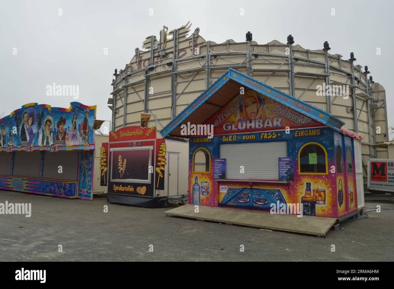 Mulled wine stall and shooting gallery at the fair in Lemgo, Germany Stock Photo