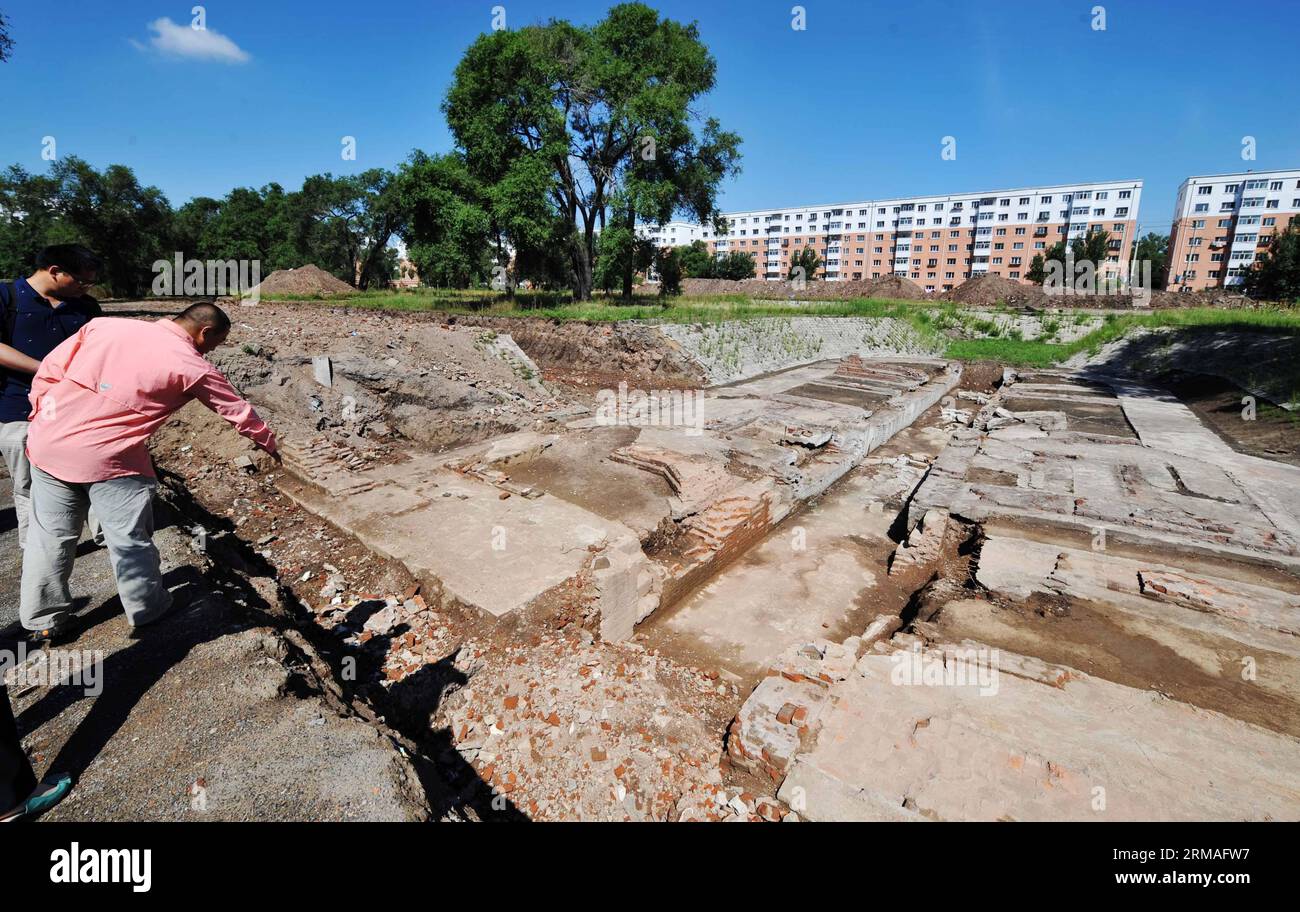 140707 HARBIN July 7 2014 Xinhua Workers Gives An 140707 harbin july 7 2014 xinhua workers gives an