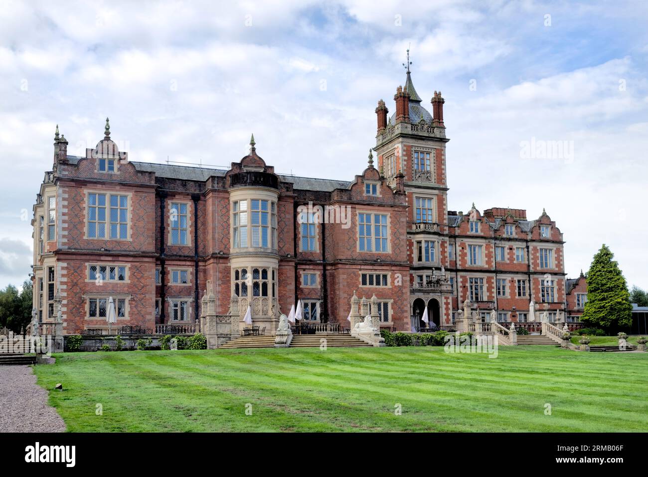 Crewe hall hotel, cheshire Stock Photo Alamy