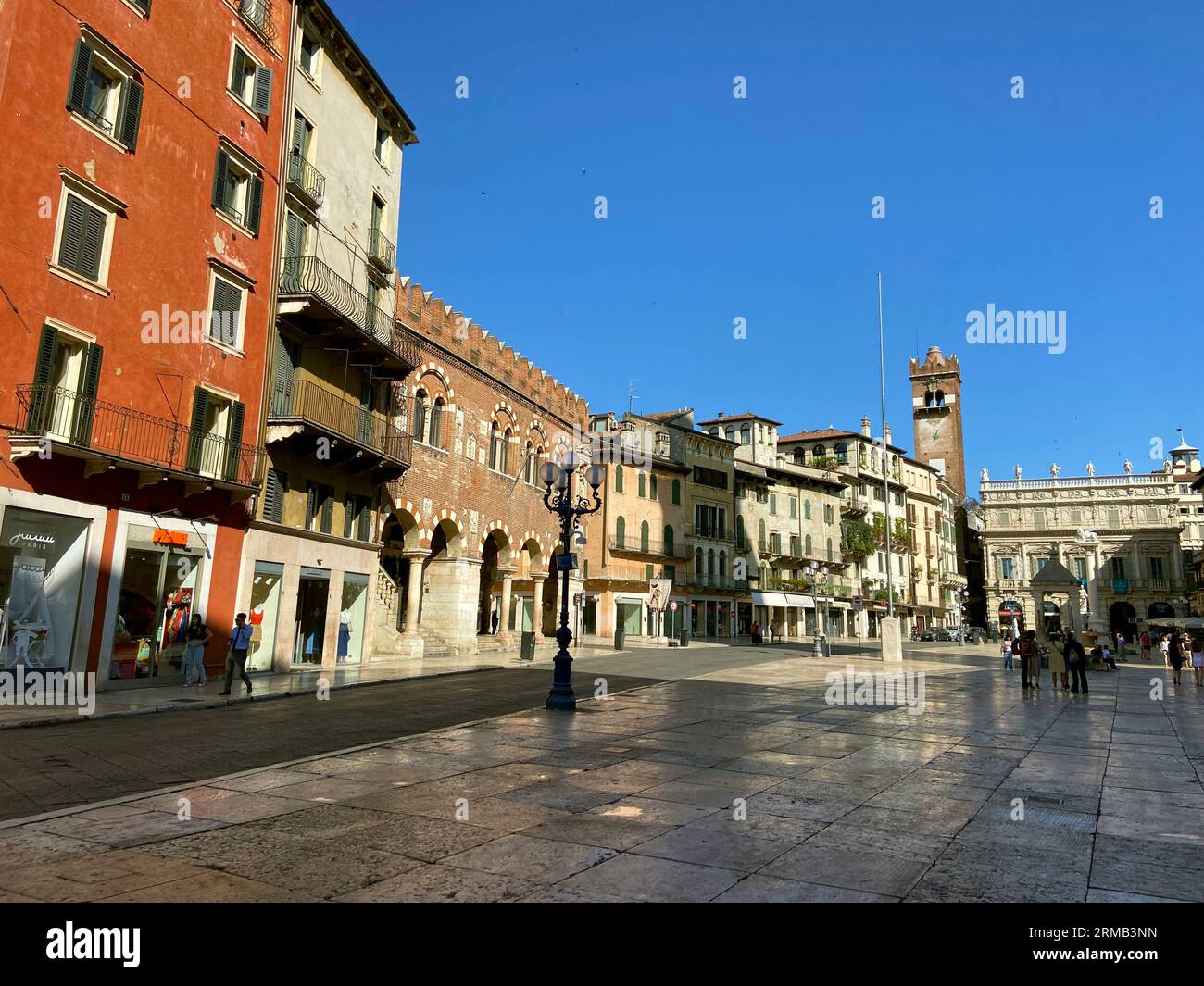 Old houses in the center of verona hi-res stock photography and images ...