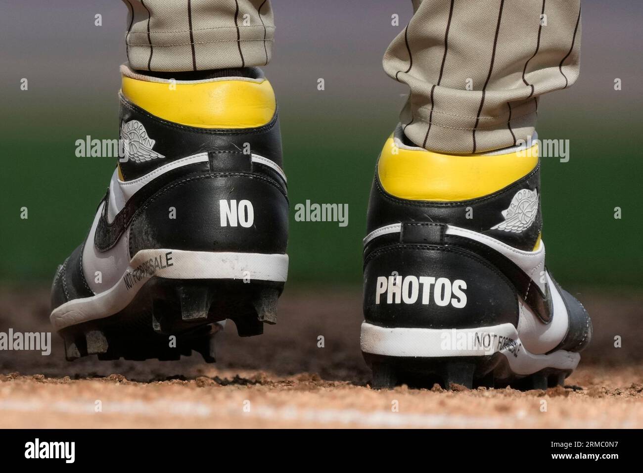 San Diego Padres' Fernando Tatis Jr. wears nike cleats while batting during  the sixth inning of a baseball game against the Cincinnati Reds, Wednesday,  May 3, 2023, in San Diego. (AP Photo/Gregory