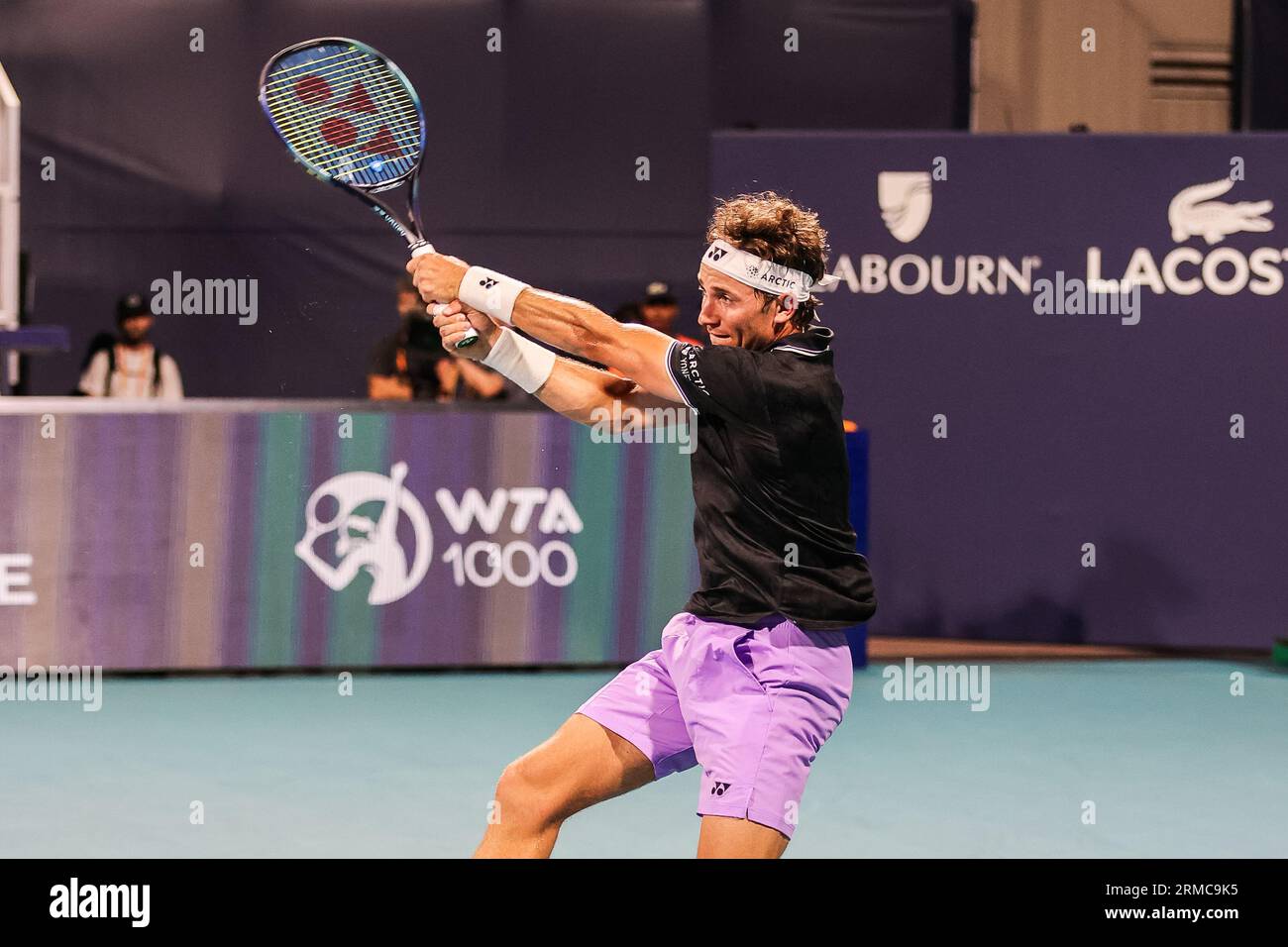 Casper Ruud at the Miami Open Tennis returning service, - Miami Gardens, Florida, USA, 24th, March, 2023  Credit: Chris Arjoon/credit Stock Photo